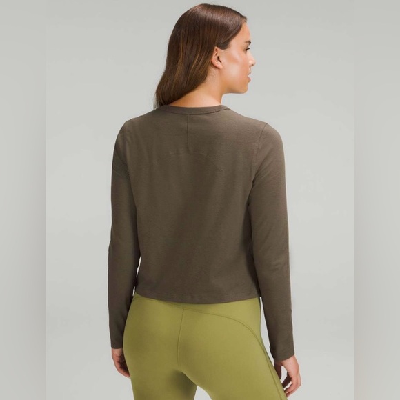 Lululemon Classic-Fit Cotton-Blend Long Sleeve Shirt - Picture 7 of 8